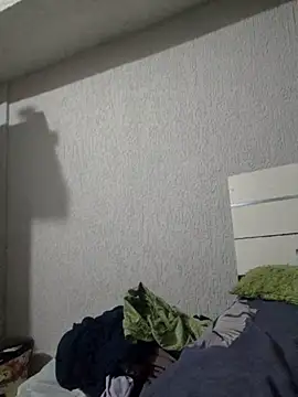 Priya Strip online show from 10-11-25, 06:39