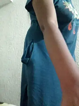 Snapshot of Priya_Strip chatting on 06-20-26, 09:28 Priya Strip online show from 06-20-26, 09:28