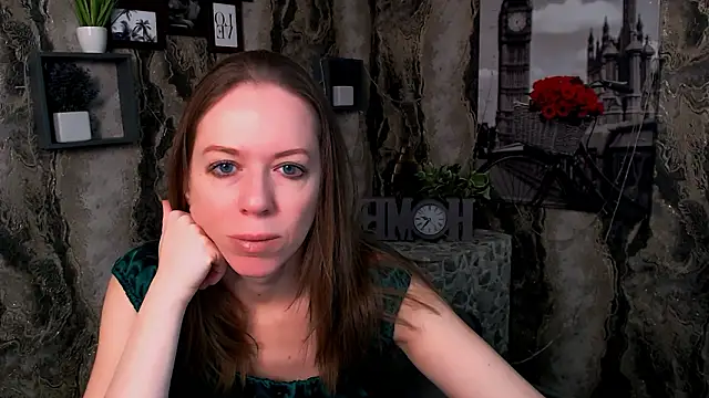 Snapshot of GloriaSi_ chatting on 01-18-26, 05:33 GloriaSi online show from 01-18-26, 05:33