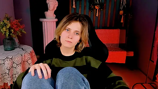 LolaAsmus online show from 01-30-25, 12:27