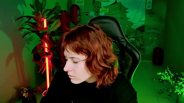 LolaAsmus online show from 03-11-25, 05:05