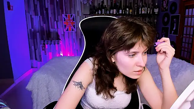 LolaAsmus online show from 04-29-26, 01:26