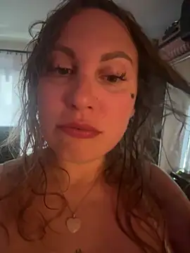 Snapshot of Yanacool007 chatting on 01-16-25, 10:42 Yanacool007 online show from 01-16-25, 10:42