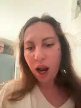 Snapshot of Yanacool007 chatting on 11-19-25, 01:22 Yanacool007 online show from 11-19-25, 01:22