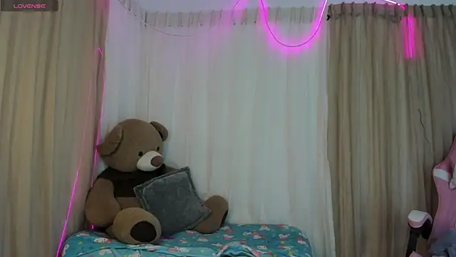 mikoto urab online show from 03-16-25, 12:34