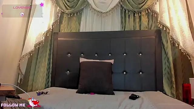 brittany williams  online show from 07-21-26, 12:40