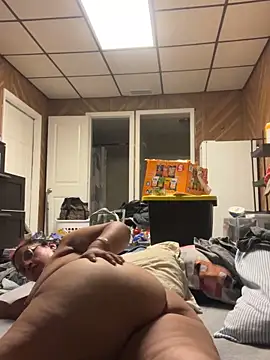 munchbutt28 online show from 06-09-26, 12:22