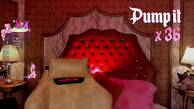 SoffiQueen online show from 02-10-26, 02:10