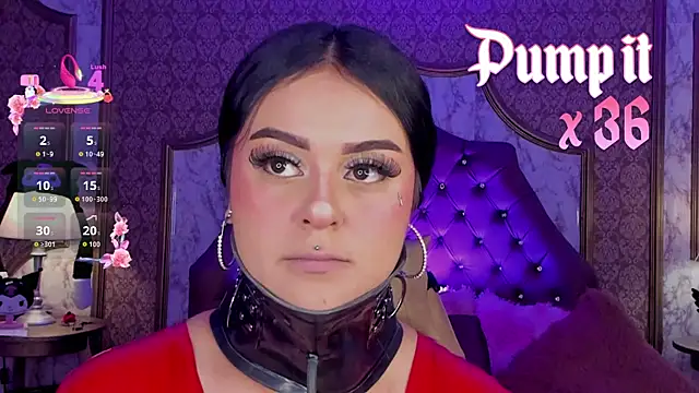 SoffiQueen online show from 04-20-26, 02:42