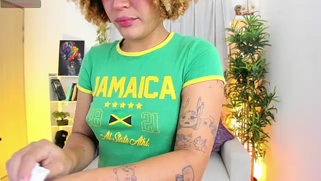 natty romanof 18 online show from 08-06-26, 12:40