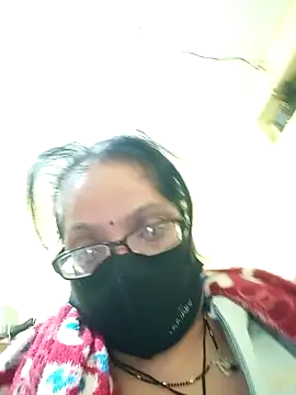 heenage online show from 01-15-25, 04:54