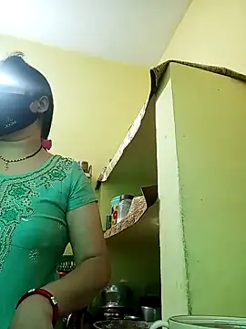 heenage online show from 02-05-25, 02:51