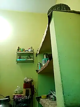 heenage online show from 02-20-25, 07:45