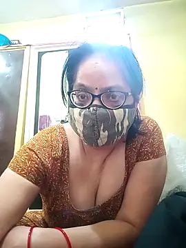 heenage online show from 10-09-25, 08:01