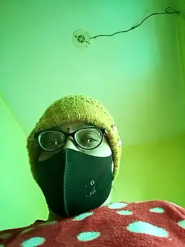 Snapshot of heenage chatting on 01-11-26, 04:39 heenage online show from 01-11-26, 04:39