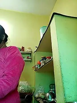 Snapshot of heenage chatting on 02-03-26, 05:38 heenage online show from 02-03-26, 05:38