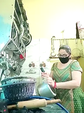 Snapshot of heenage chatting on 02-26-26, 09:19 heenage online show from 02-26-26, 09:19