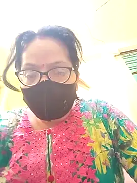 Snapshot of heenage chatting on 03-13-26, 04:19 heenage online show from 03-13-26, 04:19