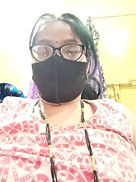 Snapshot of heenage chatting on 03-25-26, 03:18 heenage online show from 03-25-26, 03:18