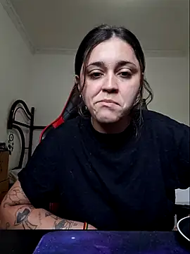 luuhcat09 online show from 10-21-25, 09:54