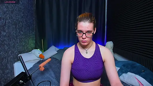 KIKI Krash online show from 02-25-25, 01:28