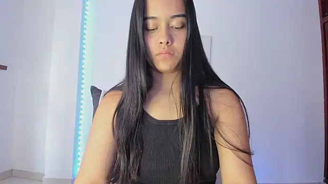 anniesweet- online show from 03-18-25, 04:37