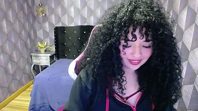 Sofiacowperx online show from 03-02-25, 09:11