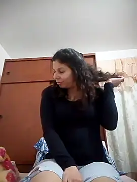 Carliina Soussa online show from 03-07-25, 04:24