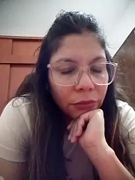 Carliina Soussa online show from 06-08-26, 01:39