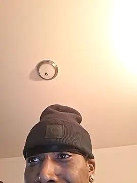 Snapshot of bigboytoy912 chatting on 03-08-26, 02:04 bigboytoy912 online show from 03-08-26, 02:04