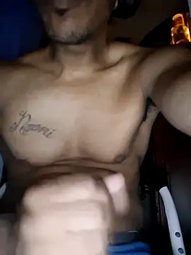 bigboytoy912 online show from 05-25-26, 04:40