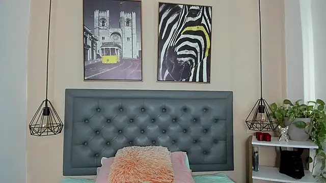 Snapshot of alicee_cooper chatting on 11-23-25, 03:56 alicee cooper online show from 11-23-25, 03:56
