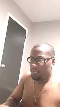 Snapshot of littbbc chatting on 02-28-25, 12:54 littbbc online show from 02-28-25, 12:54