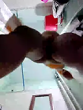 Snapshot of MikaKors chatting on 01-15-25, 03:33 MikaKors online show from 01-15-25, 03:33