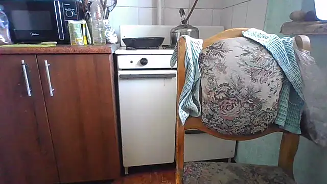 Snapshot of MikaKors chatting on 02-02-25, 07:20 MikaKors online show from 02-02-25, 07:20