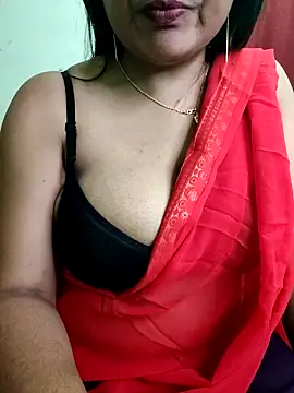 Snapshot of Cute_Kritika chatting on 12-21-25, 04:08 Cute Kritika online show from 12-21-25, 04:08