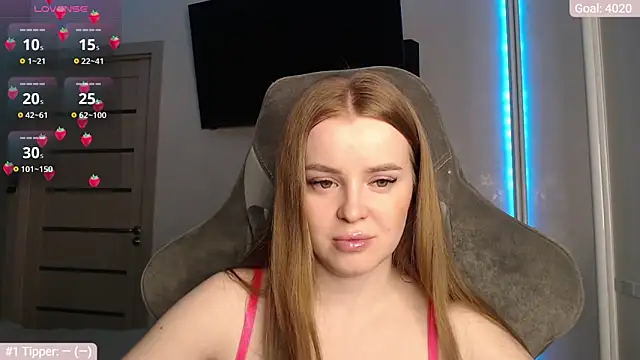 Snapshot of YourBitsy chatting on 03-13-26, 04:19 YourBitsy online show from 03-13-26, 04:19