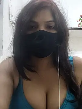 illay love online show from 10-28-25, 06:10