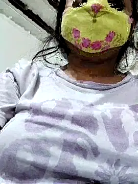 illay love online show from 03-25-26, 03:23