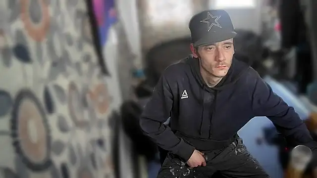 Snapshot of MrKingDick607 chatting on 03-17-26, 04:10 MrKingDick607 online show from 03-17-26, 04:10