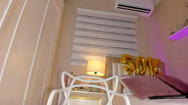 zoe sky  online show from 03-15-25, 11:40