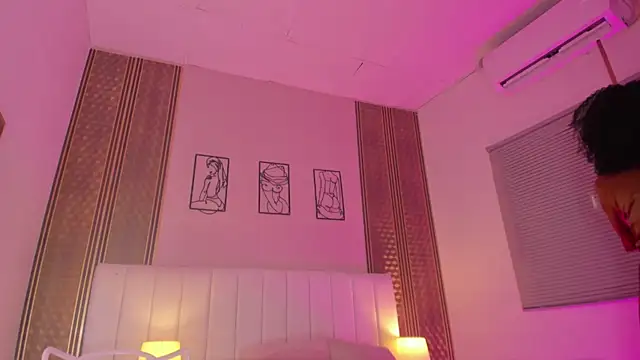 zoe sky  online show from 01-05-26, 05:27