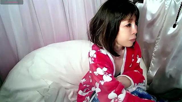 Snapshot of arincochu chatting on 01-16-26, 01:09 arincochu online show from 01-16-26, 01:09