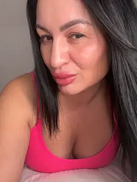 Snapshot of Helena7077 chatting on 11-25-25, 11:16 Helena7077 online show from 11-25-25, 11:16