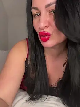 Snapshot of Helena7077 chatting on 02-04-26, 10:47 Helena7077 online show from 02-04-26, 10:47