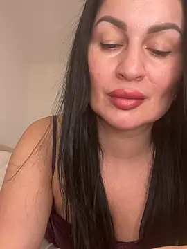 Snapshot of Helena7077 chatting on 02-27-26, 03:23 Helena7077 online show from 02-27-26, 03:23