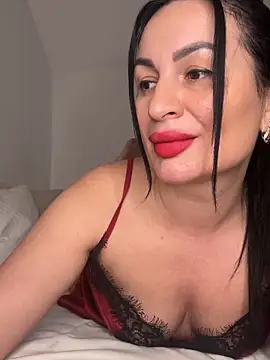 Snapshot of Helena7077 chatting on 03-08-26, 10:02 Helena7077 online show from 03-08-26, 10:02