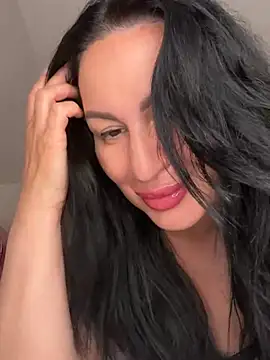 Snapshot of Helena7077 chatting on 05-09-26, 10:26 Helena7077 online show from 05-09-26, 10:26
