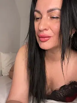 Snapshot of Helena7077 chatting on 05-17-26, 12:08 Helena7077 online show from 05-17-26, 12:08