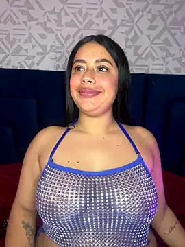 Snapshot of ElaaPerez chatting on 10-11-25, 08:18 ElaaPerez online show from 10-11-25, 08:18